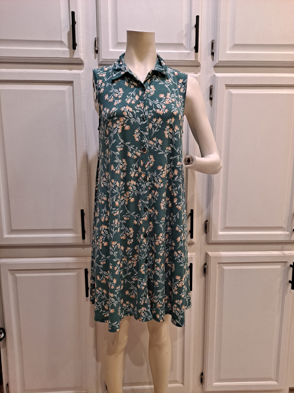Harlow & Rose Sleeveless Collared A-line Teal Green Floral Mini Dress Loose